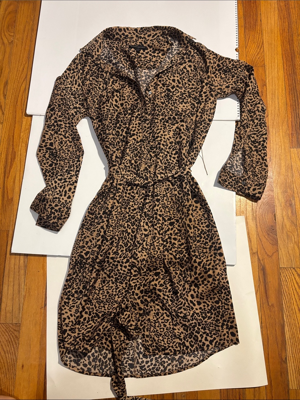 Banana Republic Leopard-Print Long Sleeve Shirt midi Dress in Brown and Black